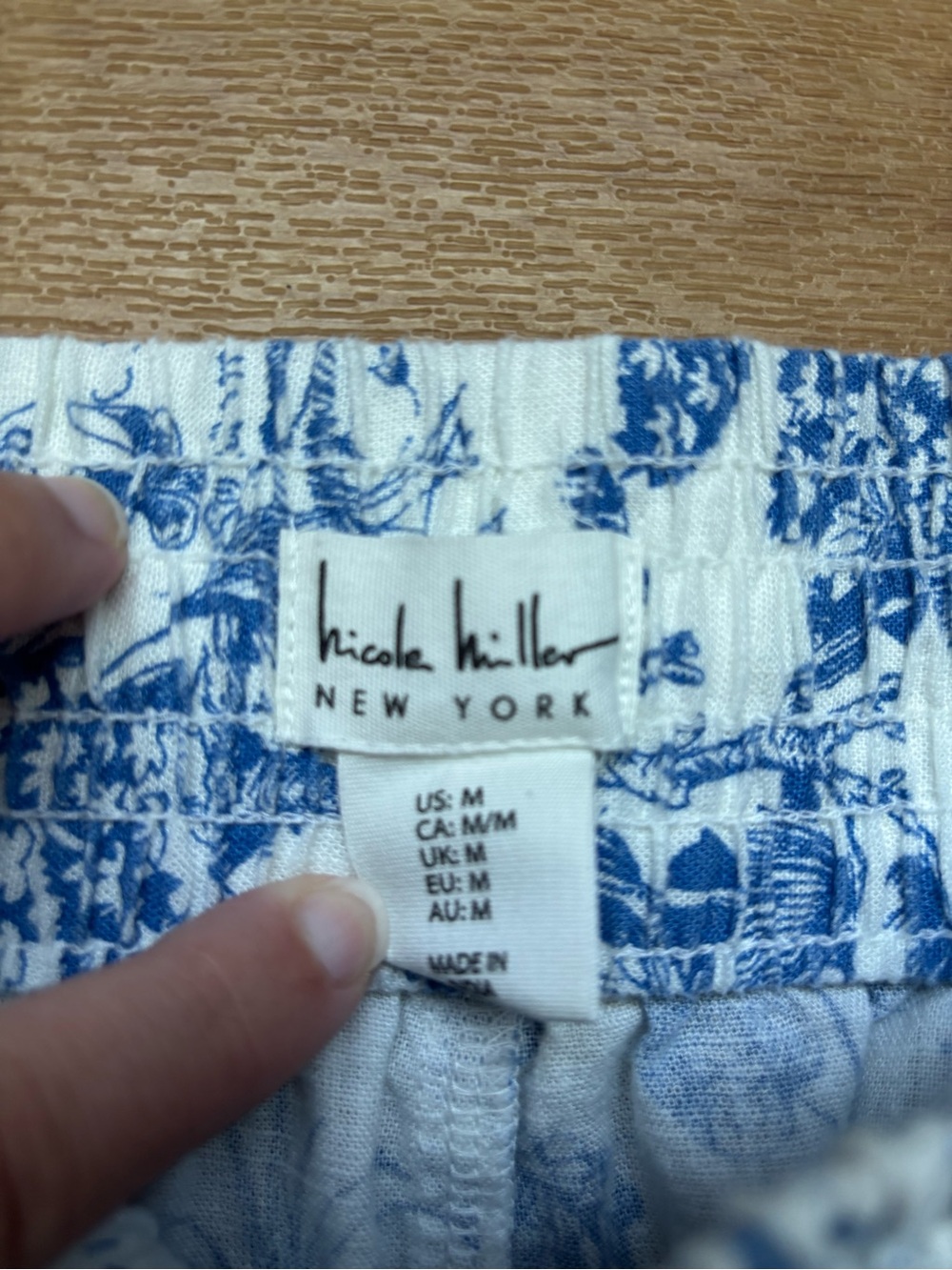 Nicole Miller White & Blue Floral Ankle Joggers - Picture 4 of 13